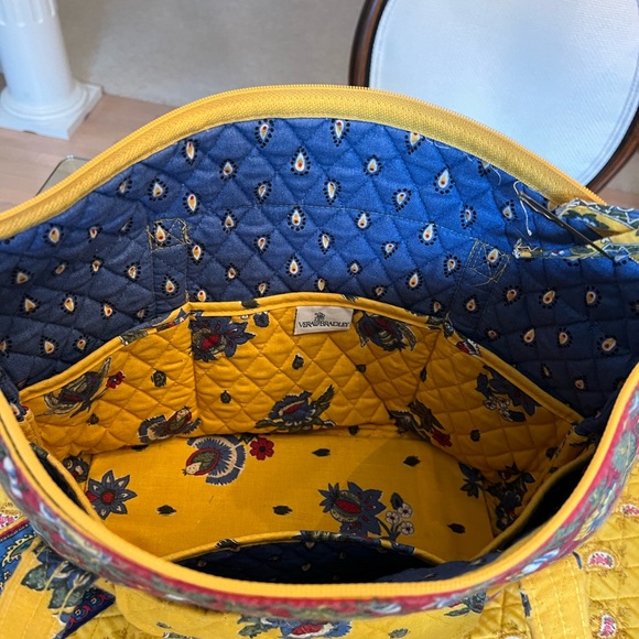Vera Bradley Quilted bag set - Picture 9 of 9